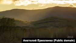 Хребет Крыктытау. Автор фото: Анатолий Ермоленко. Фотография опубликована на сайте туристического путеводителя Республики Башкортостан