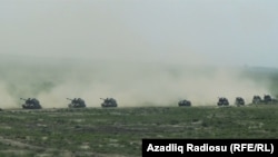 Ադրբեջանական բանակի զորավարժություններ, արխիվ