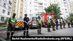 За даними МВС, на місці вибуху наразі працює близько 500 правоохоронців