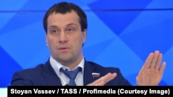 Эдуард Исаков