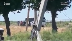 Kaşgaderýada polisiýa ýolbaşçysy fermerleri iki sagatlap dymyk awtobusda gabady