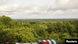 Сам блоггер datikua считает несерьезными и раздутыми размышления и намеки, появившиеся в сети Интернет о том, что президент Абхазии умер не своей смертью, а имело место убийство