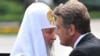 Ukraine -- President Viktor Yushchenko (R) greets Russian Orthodox Patriarch Kirill in Kyiv, 27Jul2009