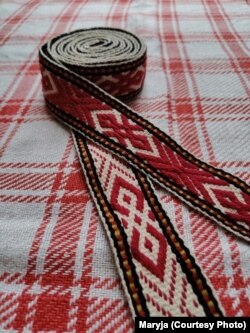 Пояс, тканы на бёрдзе