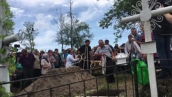 На Київщині поховали 5-річного хлопчика, загиблого внаслідок пострілу поліцейського – відео