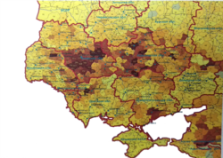 Карта, яку опублікували австралійські дослідники Стівен Віткрофт та Ентоні Гарно. На ній видно, як високий рівень смертності переходить через північний україно-російський кордон у деякі райони Курської та Воронезької областей. Сам вчений Віткрофт заперечує геноцидну версію Голодомору. Джерело: Уиткрофт С., Гарнаут А. Потери населения в отдельных районах СССР (1929–1934): Статистика, карты и сравнительный анализ (Особое положение Украины) // Голод 1933: Українці: – К. : Український інститут національної пам’яті, 2013