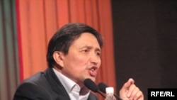 Марат Кайыпов: "Ак  жолду" бийликке алып келүүгө салым кошконбуз