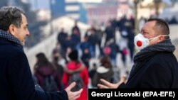 A man wears a protective mask in the center of Skopje on December 27.