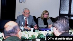 ՆԱՏՕ-ի փորձագետները, լուսանկարը՝ ՀՀ ՊՆ լրատվականի