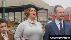 Кадр из фильма Алехандро Ходоровского "Танец реальности"                    