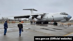 Вилучені прилади передали на експертизу. За її результатами правоохоронці ухвалять рішення, чи відкривати кримінальне провадження