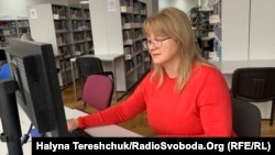 Знову за лекції. Переселенка Ірина Бурик стала вдруге студенткою у 59 років