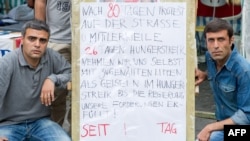 Иранские беженцы протестуют против депортации из Германии. Иллюстративное фото.    