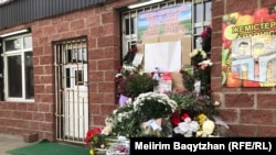 Продуктовый магазин в Талгаре, рядом с которым произошла драка, был убит Шерзат Полат. 14 октября 2024 года