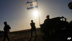 نیروهای اسرائیل در نزدیکی مرز با نوار غزه 