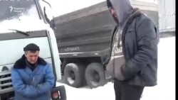 Свыше 100 фур застряли у месторождения "Фон-Ягноб"