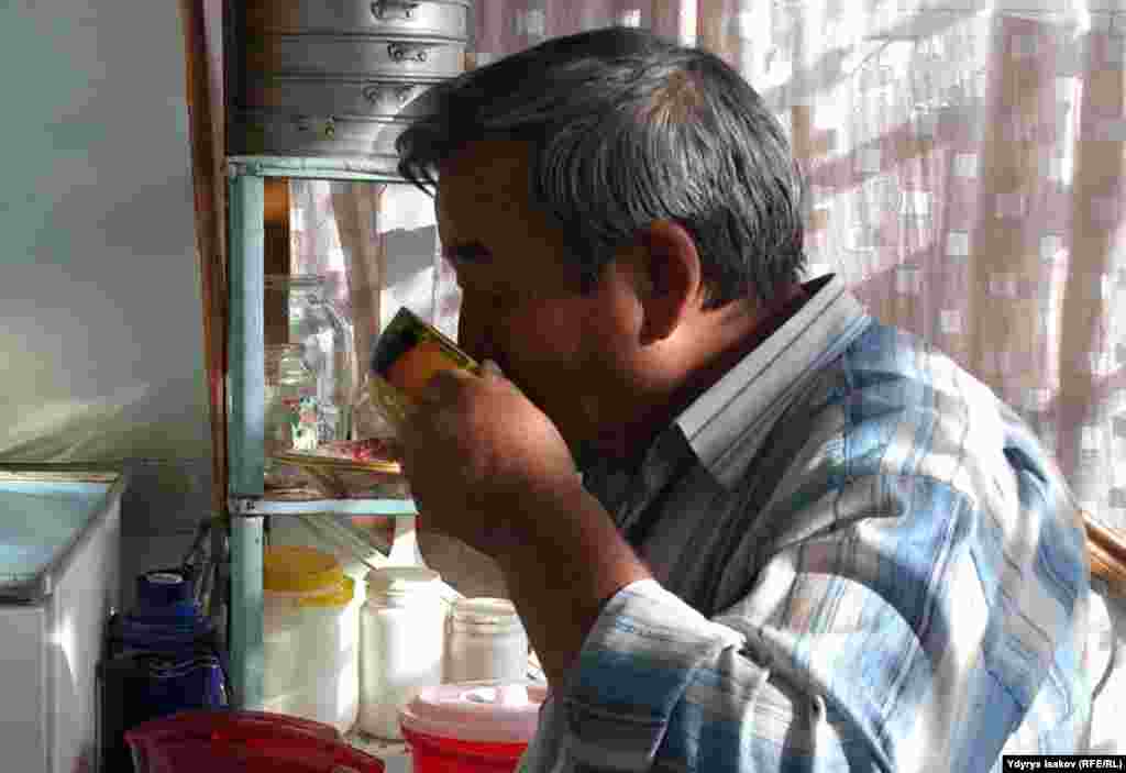 Эл кышкысын сууну шаардан ташып ичет.