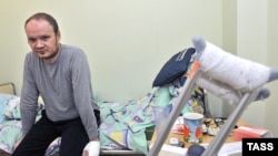 Олег Кашин в больнице после покушения, декабрь 2010 года 