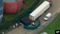 Вантажівка, в якій виявили тіла, 23 жовтня 2019 року