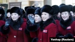 Болельщицы, направленные Пхеньяном на Олимпиаду в Пхёнчхан, прошли в Северной Корее строгий отбор. 7 февраля 2018 года.

