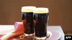 Пинта доброго эля - один из вечных символов Англии, и никакие статистические выкладки этого не изменят