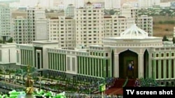 Aşgabadyň “10 ýyl abadançylyk” we Atatürk köçeleriniň çatrygynda gurlan täze “Medeniýet” şäherçesi