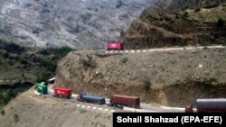  لاری های اموال تجارتی میان افغانستان و پاکستان، آرشیف 