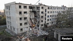 Жилой дом, рарушенный российским обстрелом Запорожья 30 октября