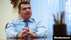 Очільник НАБУ розповів про наслідки для іміджу України, якщо Чаус з’явиться за кордоном