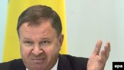 ЦВК заявляє, що грошей на президентські вибори бракує...