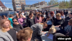 Armenia- Residents of Merdzavan village sign a petition, October 13, 2025.
