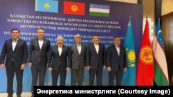 Алматыда өткөн жыйындын катышуучулары. 22-ноябрь, 2025-жыл. 