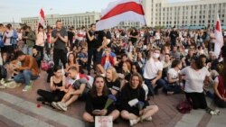 Мітынг на Плошчы незалежнасьці, Менск, 14 жніўня 2020 года.