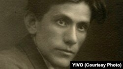 Мойшэ Кульбак