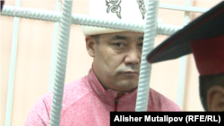 Экс-депутат ЖК Садыр Жапаров в суде. 2 августа 2017 года.