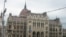 Будівля парламенту Угорщини у Будапешті