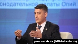 лидер партии «Миллий тикланиш» и вице-спикер Законодательной палаты Узбекистана Алишер Кадиров. 