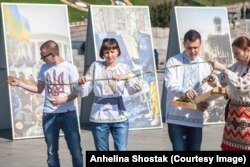 Встановлення рекорду на майдані Незалежності, Київ, 2015 рік