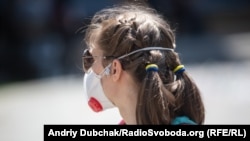 Через загрозу коронавірусного захворювання COVID-19 Кабінет міністрів України з 12 березня і в подальшому своїми постановами і розпорядженнями запровадив низку обмежувальних заходів