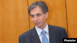 Էկոնոմիկայի նախարար Տիգրան Դավթյան