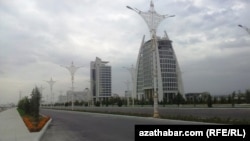 Aşgabadyň Arçabil şaýoly 