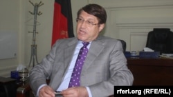 انوارالحق احدی یک عضو هیئت مدیره صندوق امانت افغانستان