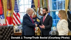 Трамп менен Аш-Шараа Ак үйдө