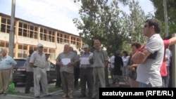 «Վանաձոր-Քիմպրոմ»-ի աշխատակիցների բողոքի ակցիան՝ աշխատավարձերը վճարելու պահանջով, արխիվ