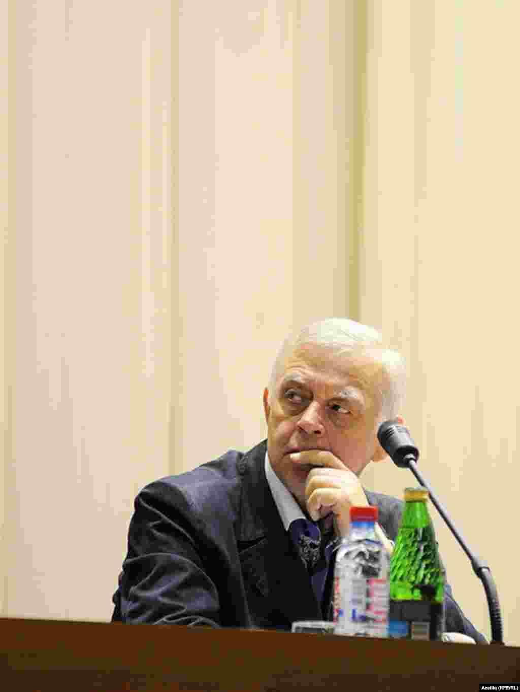 &nbsp;Татарстан Язучылар берлеге корылтае, Казан, 18 май 2012