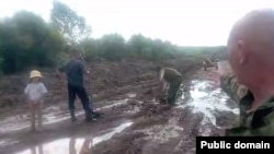 Кадр из видеожалобы жителей Кыринского района