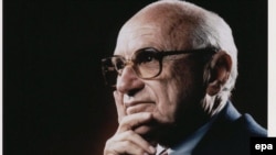 С некоторыми идеями Милтона Фридмана было связано становление в России рыночной экономики