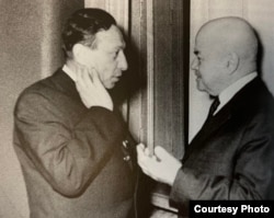 Вениамин Каверин и Виктор Шкловский.