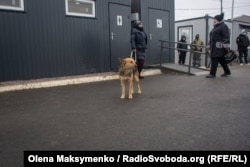 Модульна вбиральня на території КПВВ