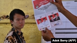 У країні відкрито 800 тисяч виборчих дільниць, на яких працює близько шести мільйонів людей